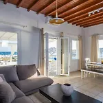 The Corfos Hills House